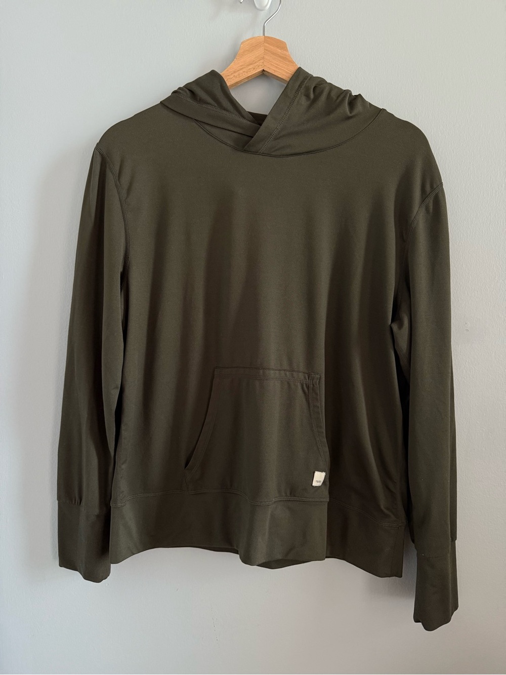Vuori green lightweight hoodie in size medium